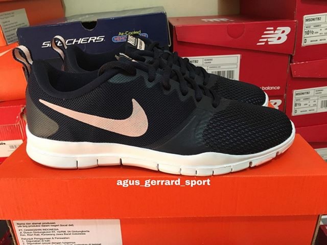 nike flex essential tr