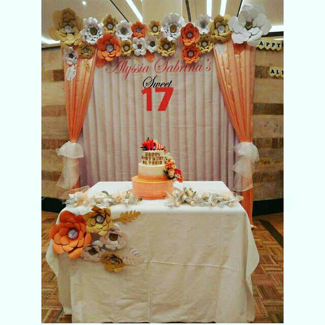 25+ Inspirasi Keren Dekorasi Lamaran Mewah Di Rumah ...