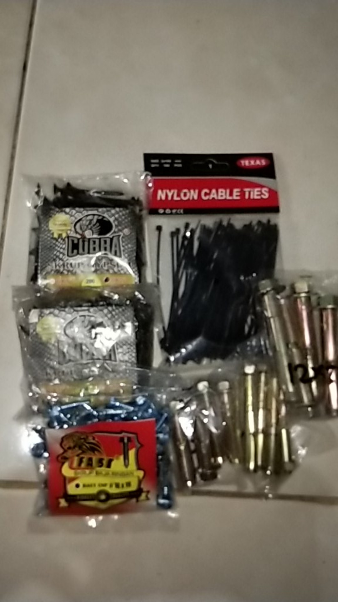 Skrup Gypsum / Drywall cobra #6x2 (5cm) Kemasan 200 Gram /bungkus