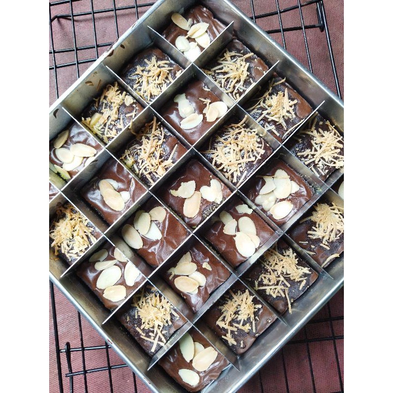 Loyang Brownies Sekat Kotak Skat Loyang Bolu Kukus Panggang Loyang