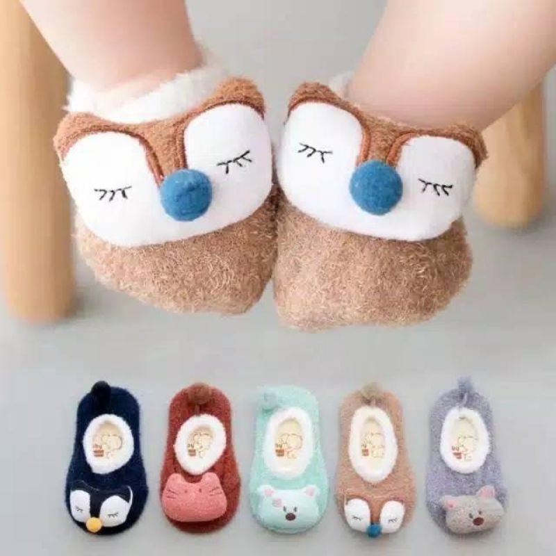 Sepatu Prawalker Bulu Anak Bayi - Kaos Kaki Korea Bulu Lembut Motif Lucu