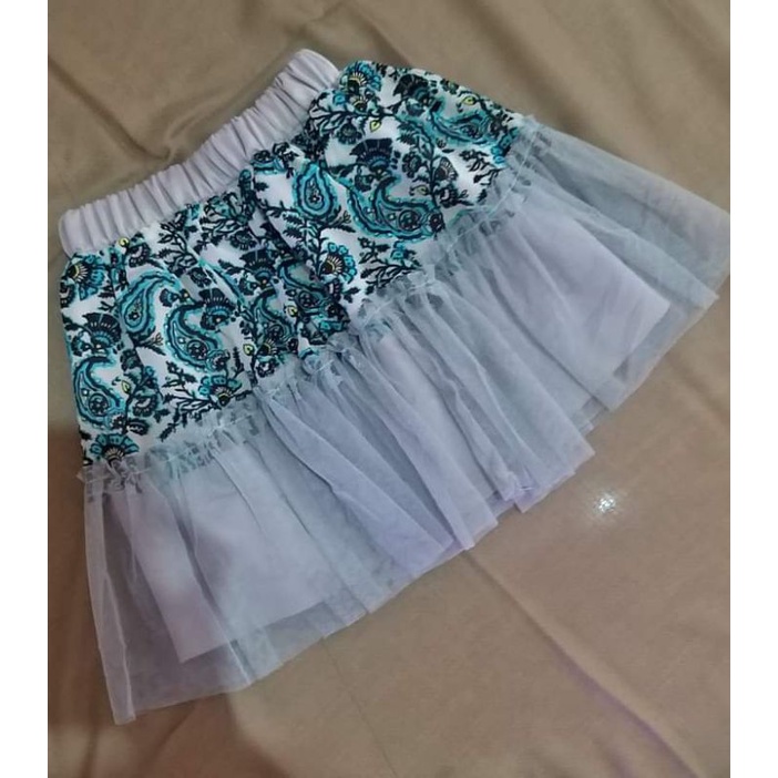 Rok tutu anak  ( 2-3 tahun)