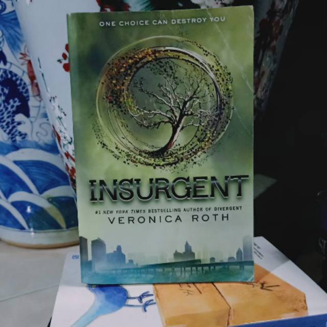 Insurgent - Veronica Roth