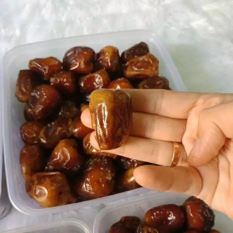 

KURMA SUKARI AL QASEEM PREMIUM 1KG