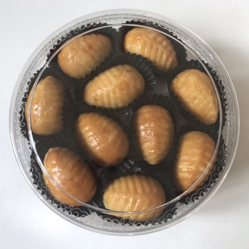 

Kue Nastar JUMBO selai nanas melimpah 400gr acara pesta lebaran cny parcel hampers