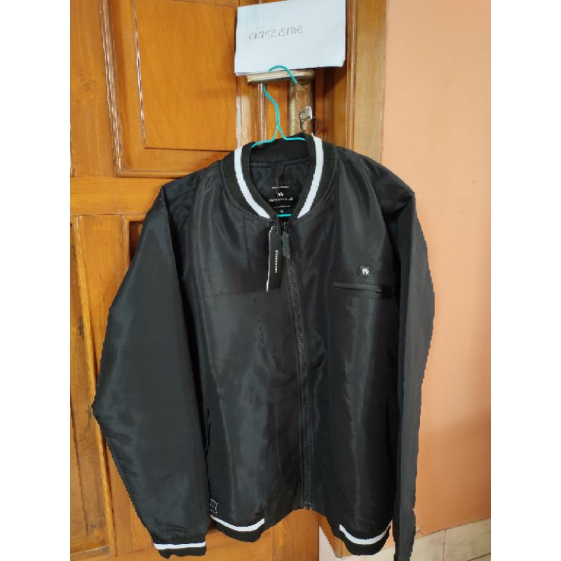 Jaket Iwearzule Wilson Premium Original Baru edisi salah ukuran