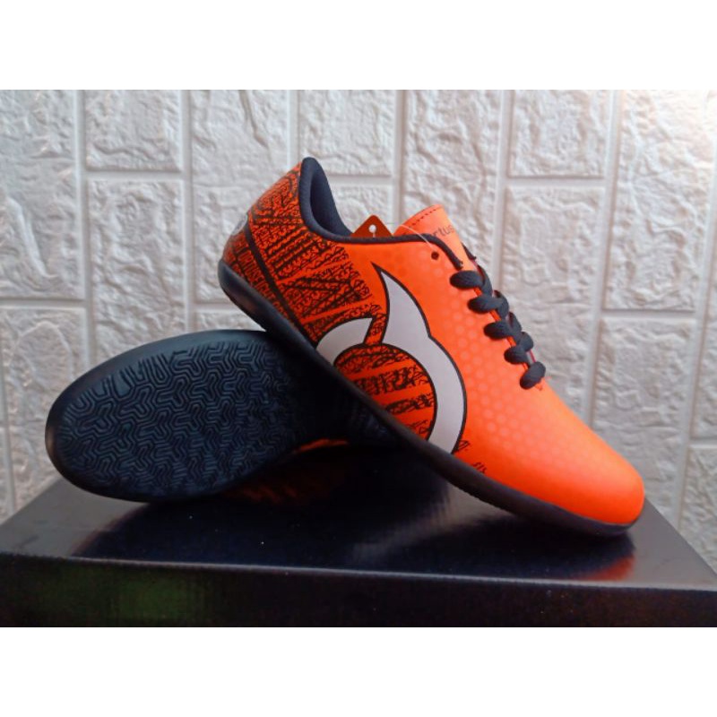 Sepatu futsal anak ortus size 33 sampai 37 murah meriah