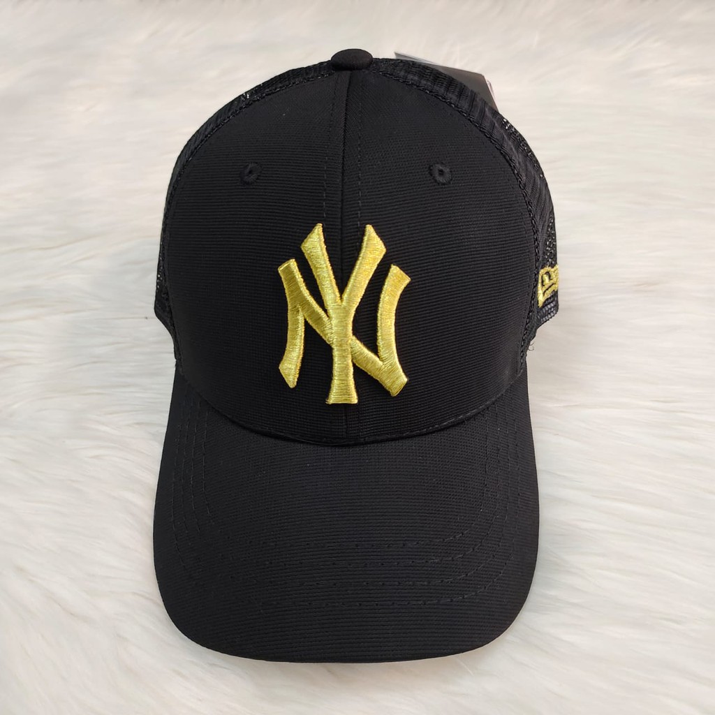 G-772 Topi Trucker NY New era Black Logo Gold