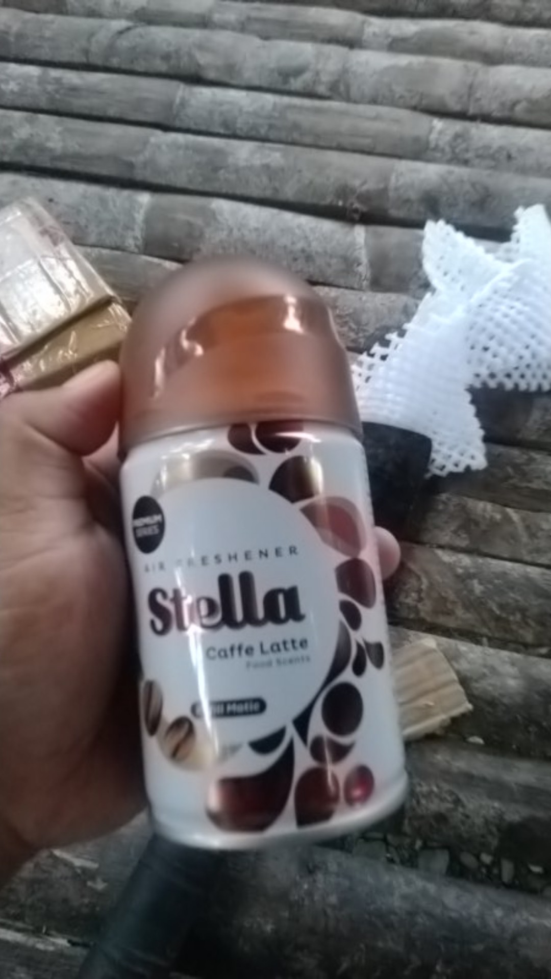 Stella Aerosol Air Freshener Refill Matic Caffe Latte 225ml