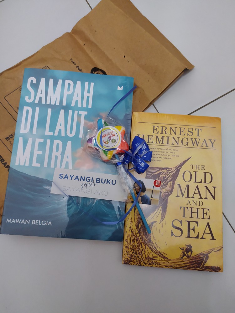 Sampah Di Laut, Meira