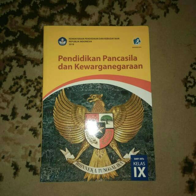 Buku Ppkn Kelas 9 Kurikulum 2013 Revisi 2018 - Soal Juara