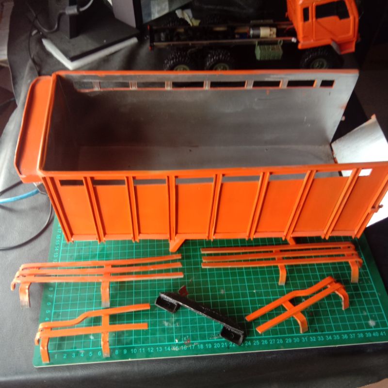 bak truk Fuso rc sasis wpl 1:16 panjang 42 cm