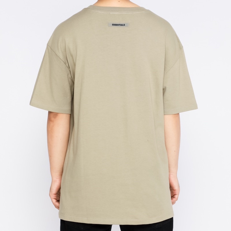 FOG. Ess Tshirt Beige