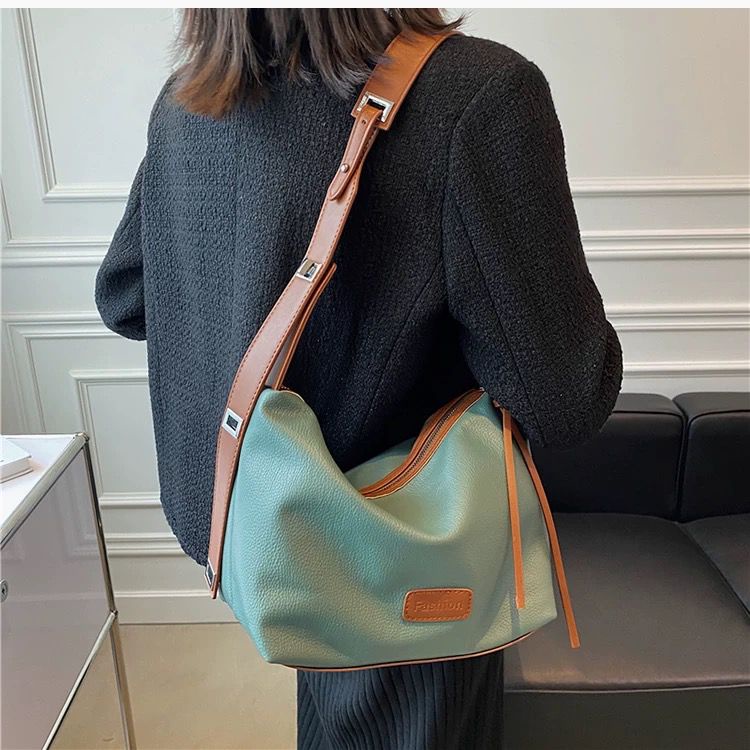 Tas Wanita Fashion Tas Selempang 2111-7