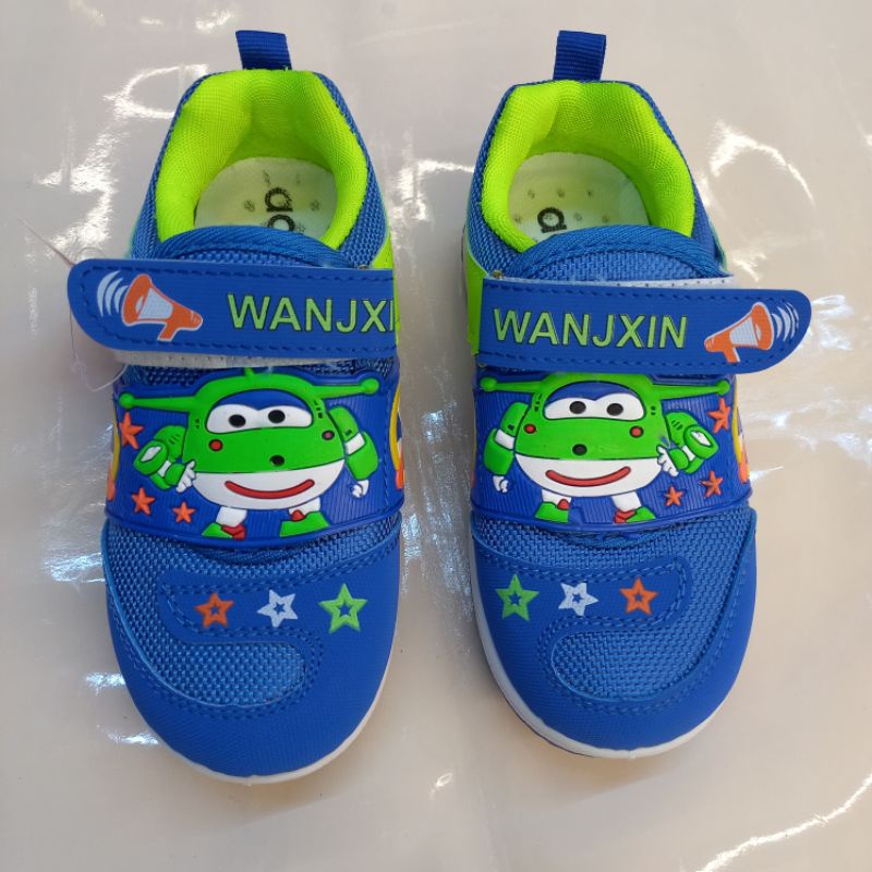 Sepatu anak keren