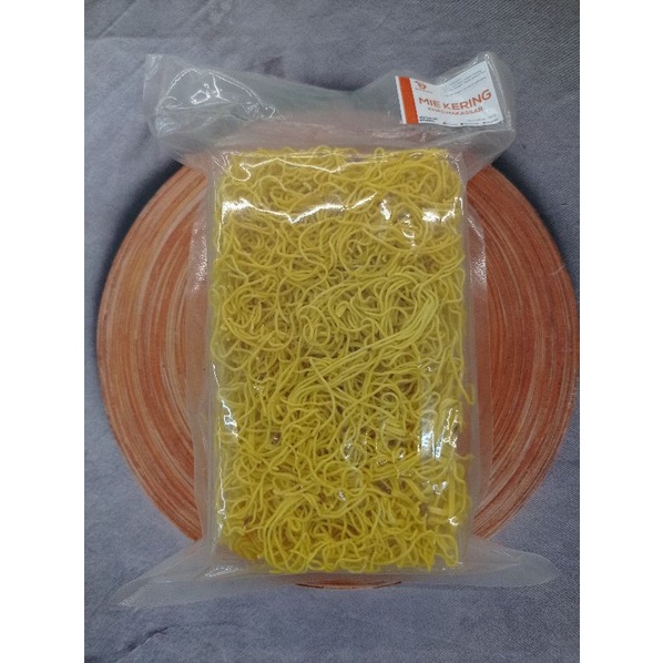 

MIE KERING KHAS MAKASSAR