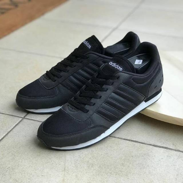 SEPATU ADIDAS NEO CITY RACER ORIGINAL BNWB