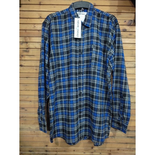 Kemeja lengan panjang flanel kotak-kotak pria merk Neverdead