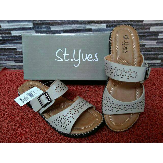 sandal st yves