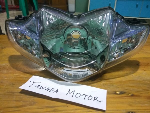 REPLEKTOR LAMPU DEPAN HONDA REVO AT MATIK PNP REVO ABSOLUT ORIGINAL STANLEY