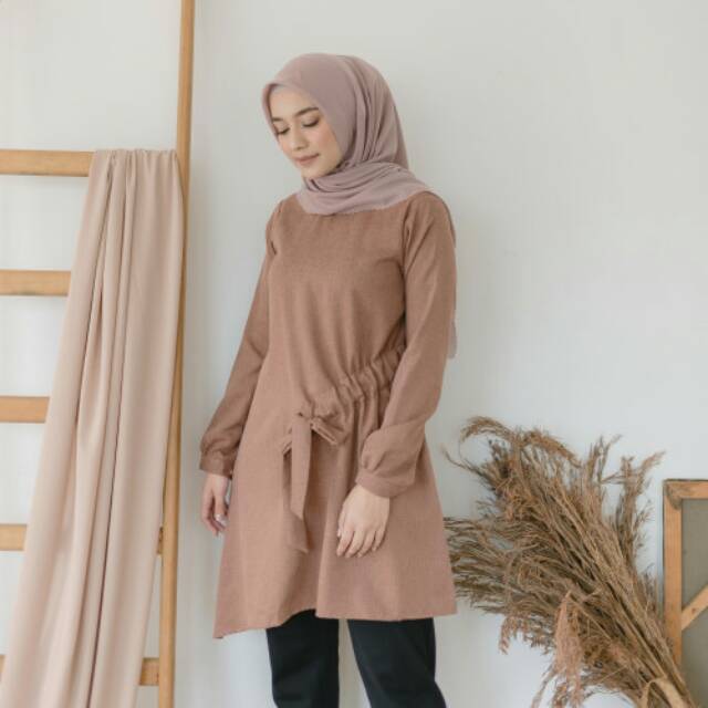 Preloved Zivana Tunik milo by louisaluna