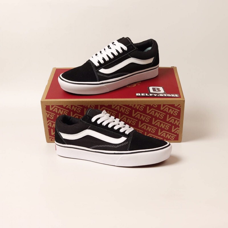 Sepatu VANS old skool classics COMFYCUSH BLACK WHITE