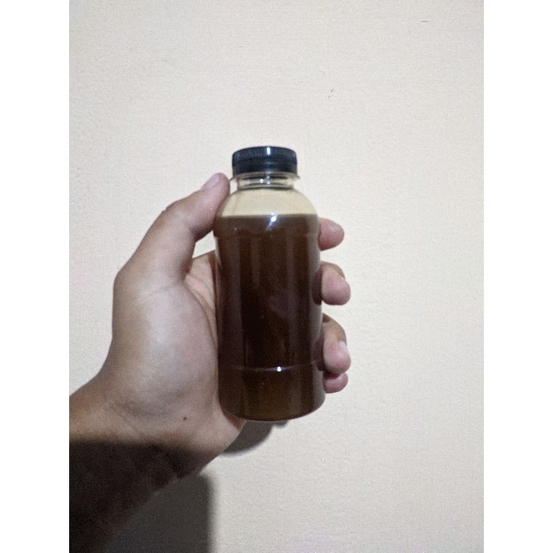 

MADU KLANCENG MADU LEBAH TRIGONA MURNI BOTOL 200ML