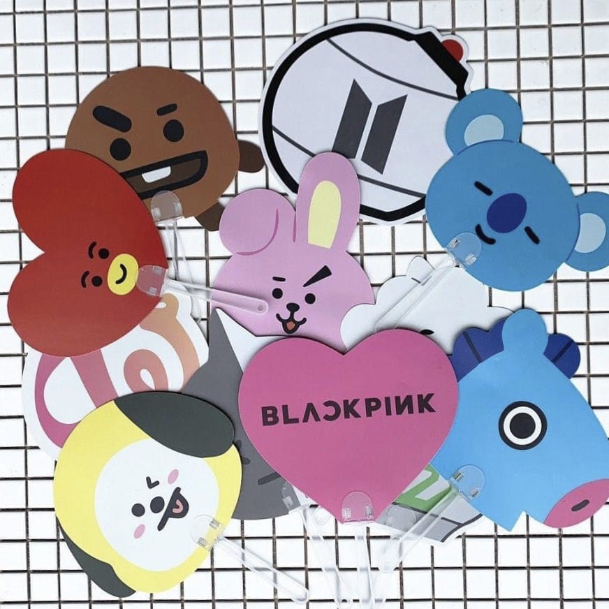 Vinztstore - Kipas BTS Kipas Angin BT21 Kipas Tangan Manual Genggam Lucu