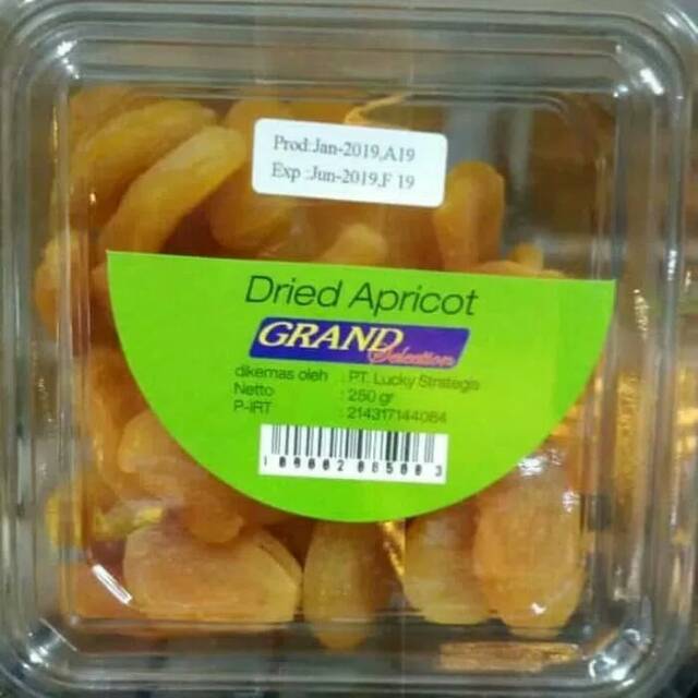 

Dried apricot manisan buah kering