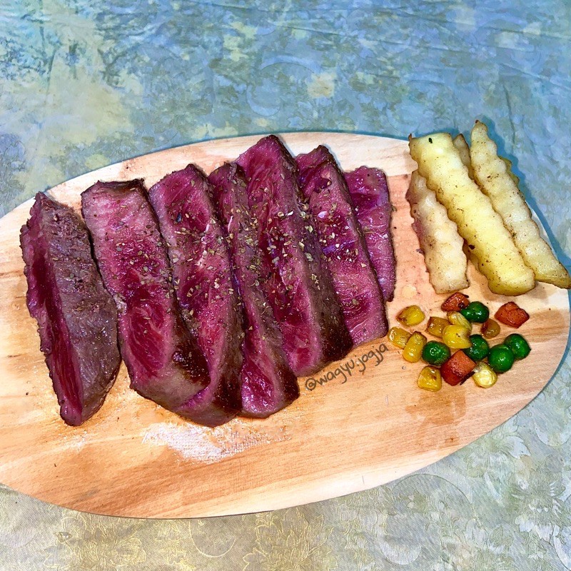 

Japanese Premium Wagyu Meltique TENDERLOIN
