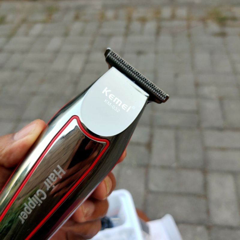 Alat cukur/Original hair trimmer Kemei