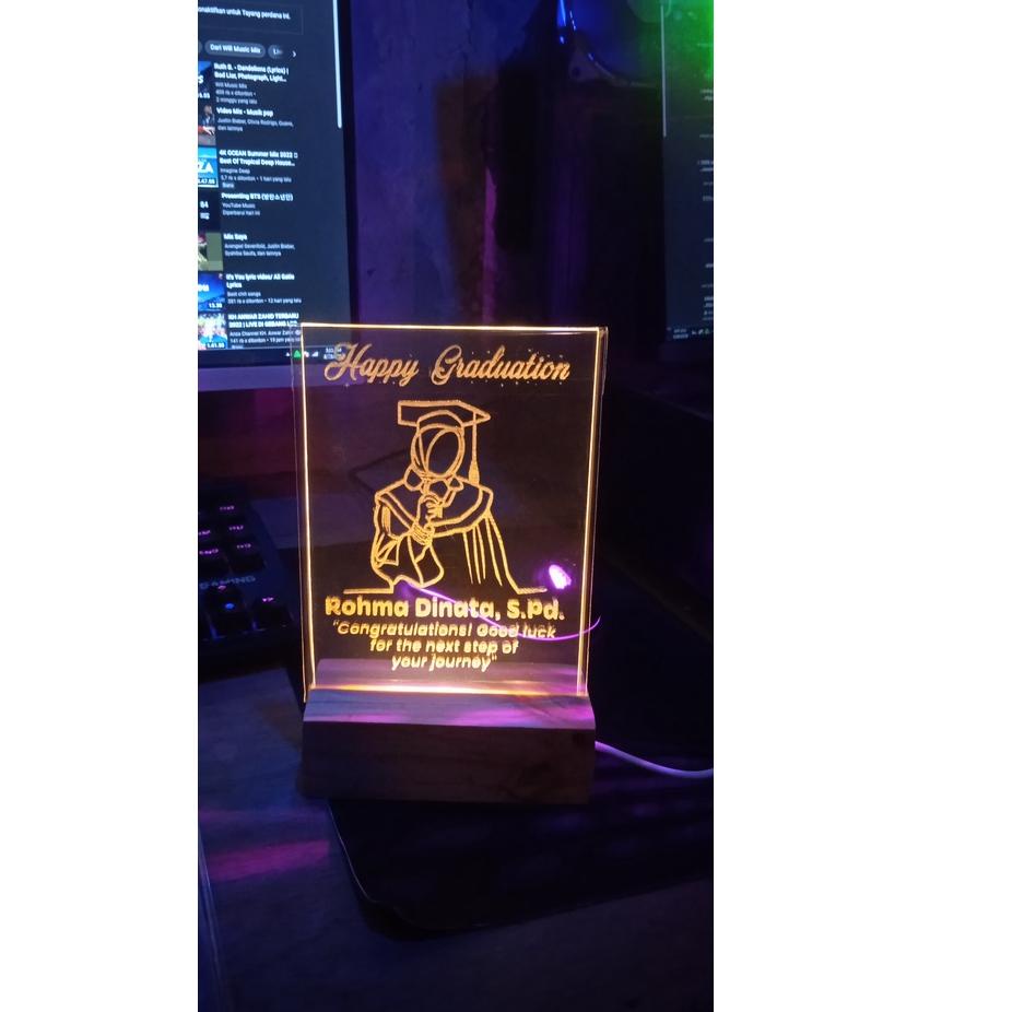 (STOK TERBATAS) [LEBIH MURAH] Template Lampu Akrilik Acrylic Custom Tulisan Kado Wisuda Graduation U
