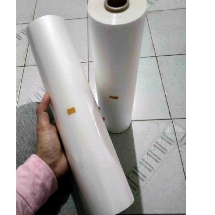 

Get Surprise GLOSSY PLASTIK LAMINASI PANAS THERMAL / PLASTIK LAMINASI PANAS BOPP THERMAL / 33 CM / PLASTIK LAMINASI PANAS ROLL