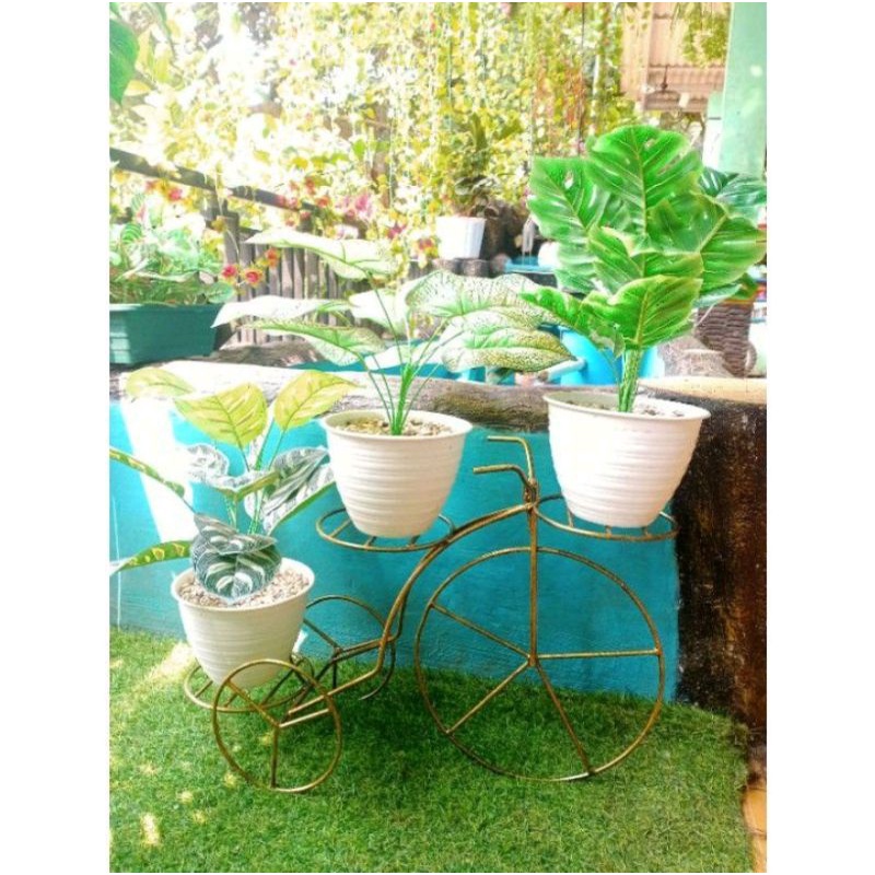 Rak pot bunga besi jumbo model sepeda