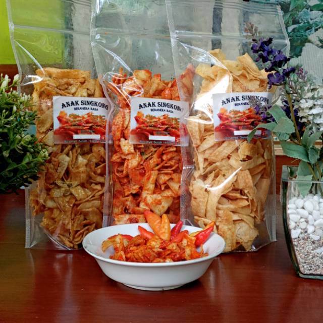 

Keripik singkong Balado/jahe manis/original