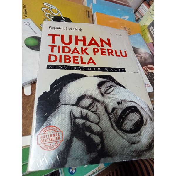 TUHAN TIDAK PERLU DI BELA