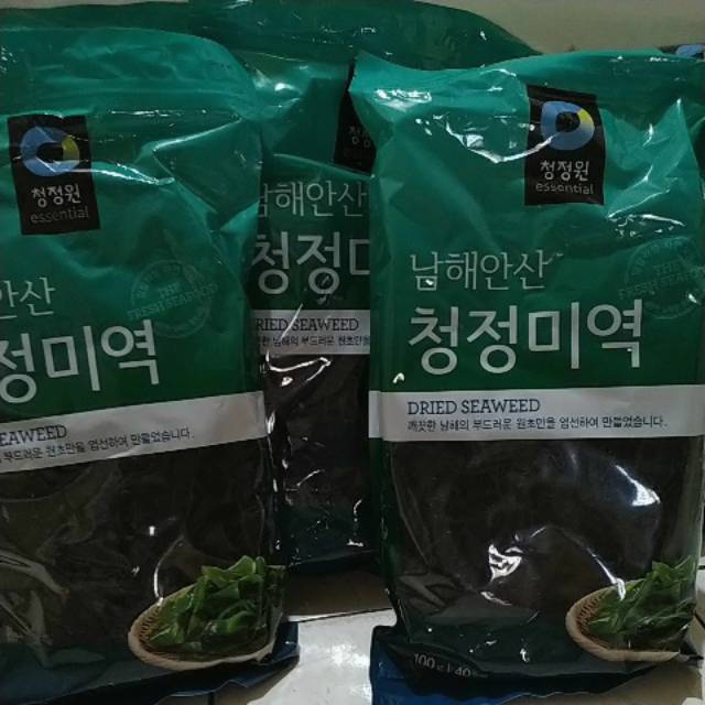 

Daesang Miyeok Dried Seaweed/ Rumput Laut Korea 100gr
