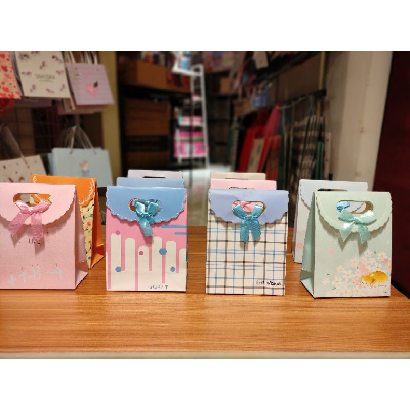 Paper bag Lucu  MINI Ukuran 12,5x6x16, 5