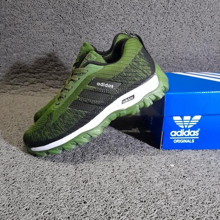 Diskon SEPATU OLAHRAGA PRIA ADIDAS MEN SNEAKERS SEPATU LARI PRIA SPORT SHOES SEPATU ADIDAS PRIA eqey