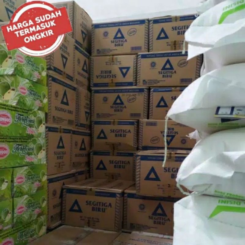 

Tepung Terigu Segitiga Biru 1kg Grosir 1dus isi (12pcs)