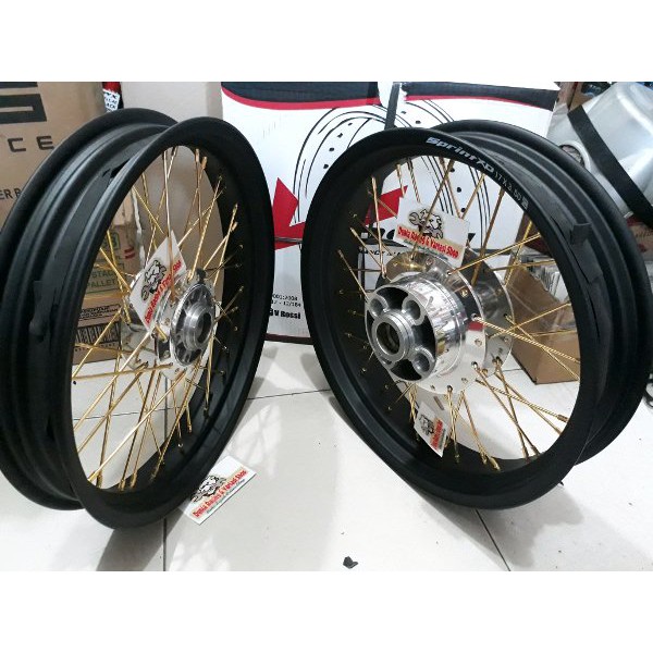 BRILIANT Velg Sepaket Tiger Revo Rossi sprint XD Lebar 250-350 Ring 17 Velg tapak lebar Tromol