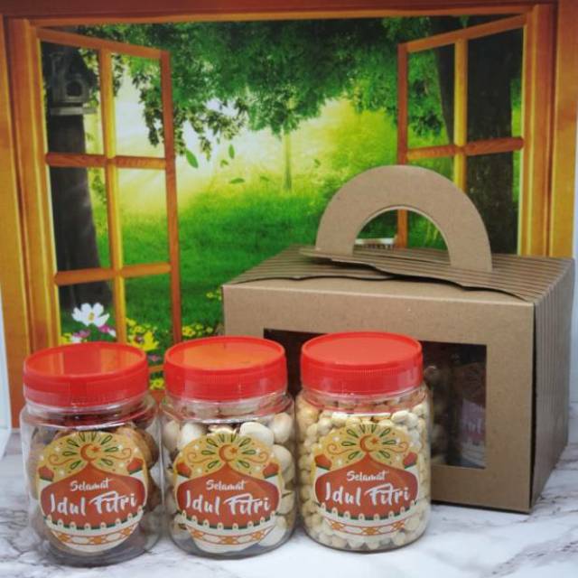 Parcel lebaran hampers ramadhan parcel paket hemat lebaran 3 kacang arab fustuk pictacio pictachios almond