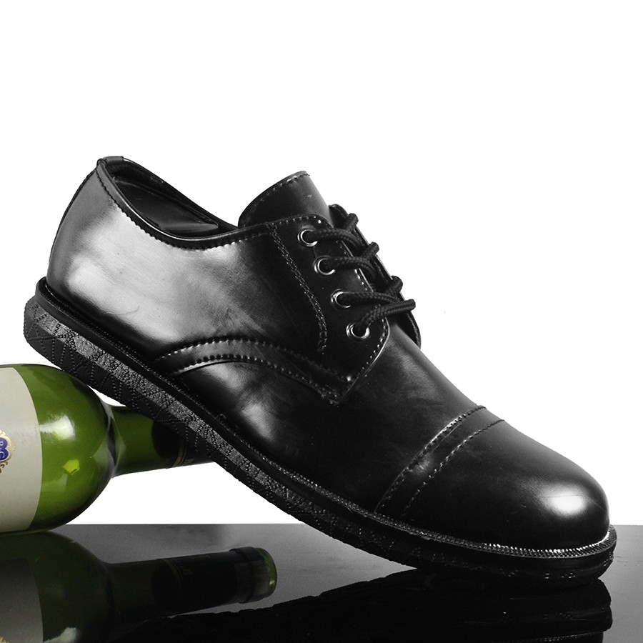 sepatu kickers oxfroud hitam sepatu pria casual formal tali murah