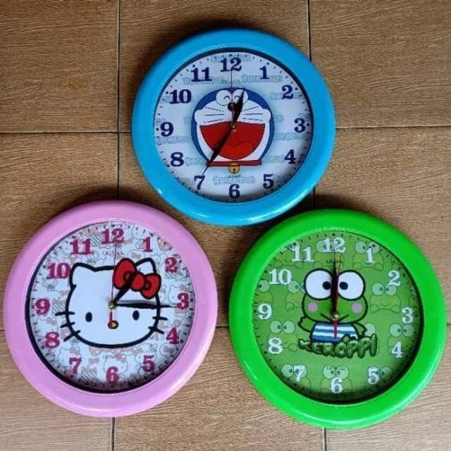 Jam Dinding Karakter 30 cm Doraemon Hello Kitty Keroppi - Watch Anak