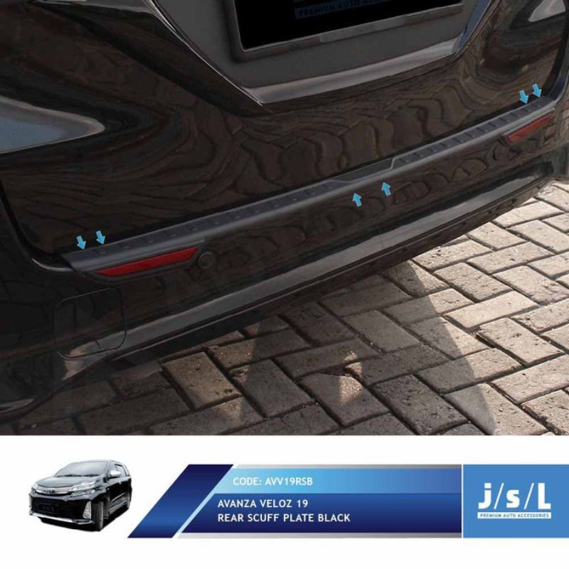 Sillplate Belakang Avanza Veloz 2019 Rear Scuff Plate w/ Reflector