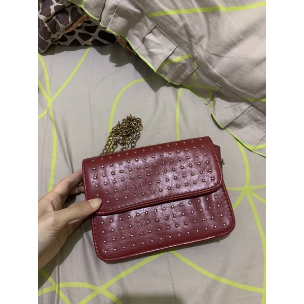 tas slempang wanita mini maroon tali rantai second