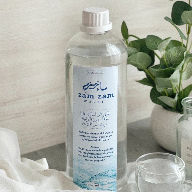 

Ay00! Zam Zam Water Makkah 1 Liter - Air Zam Zam 100 %