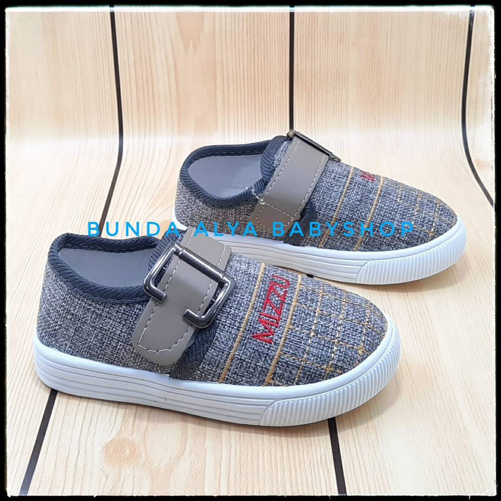 Sepatu Anak Laki Laki IMPORT 4 5 6 7 Tahun ABU ABU Sepatu Anak Cowok Premium 3 Sampai 7 Tahun Size 28 - 35 MIZZU