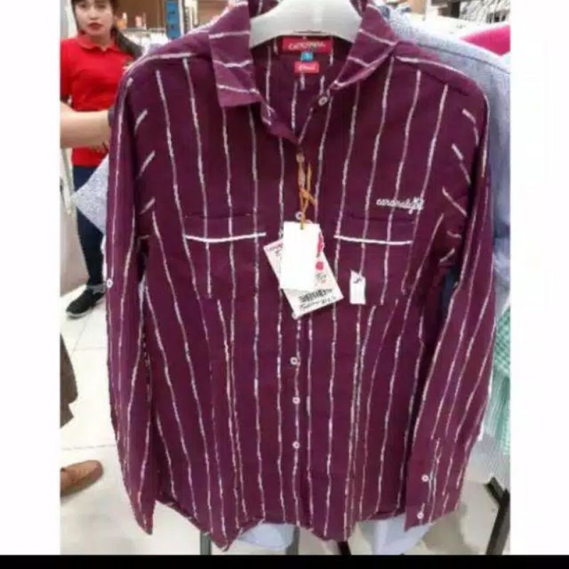 SALE  kemeja wanita cardinal ori size M / cardinal girl warna maroon