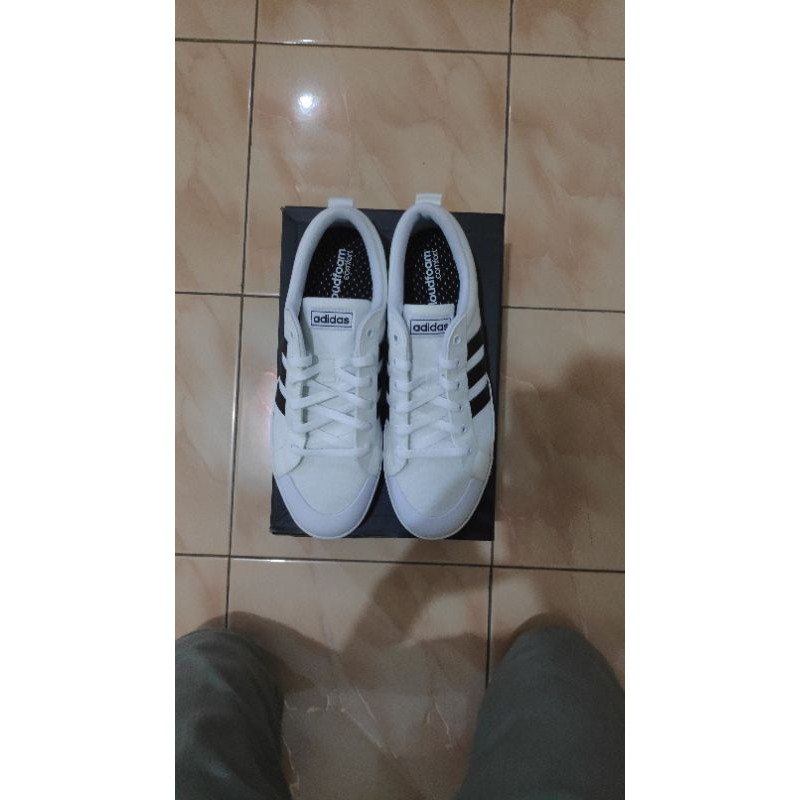Adidas SKATEBOARDING Bravada Shoes Pria Putih FV8086 size 43